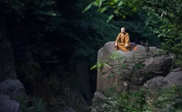 梦到自己怀孕是什么意思？|解析梦境的小技巧！