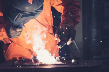 属猴人如何面对恋人的背叛